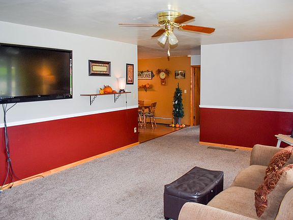 3rd image of 1277 Silver Ln