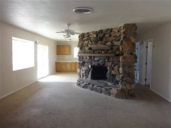 5th image of 7490 Barberry Ave