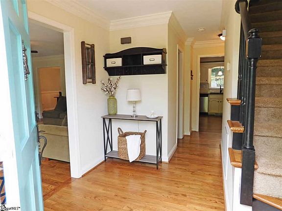 3rd image of 1 Black Knob Ct