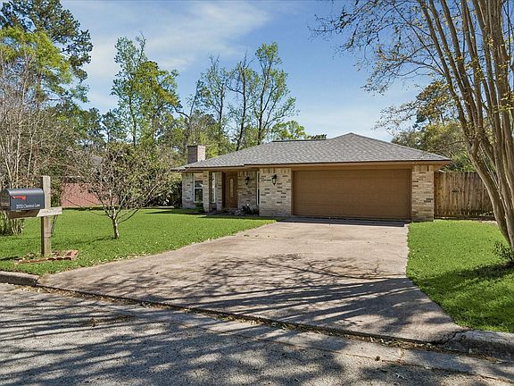 3rd image of 25732 Chestnut Ln