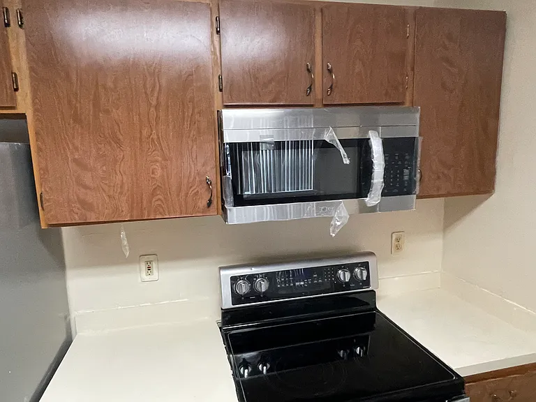 2609 Camelback Ln #2 — Photo 6
