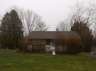 3717 Windy Bush Rd, New Hope, PA 18938