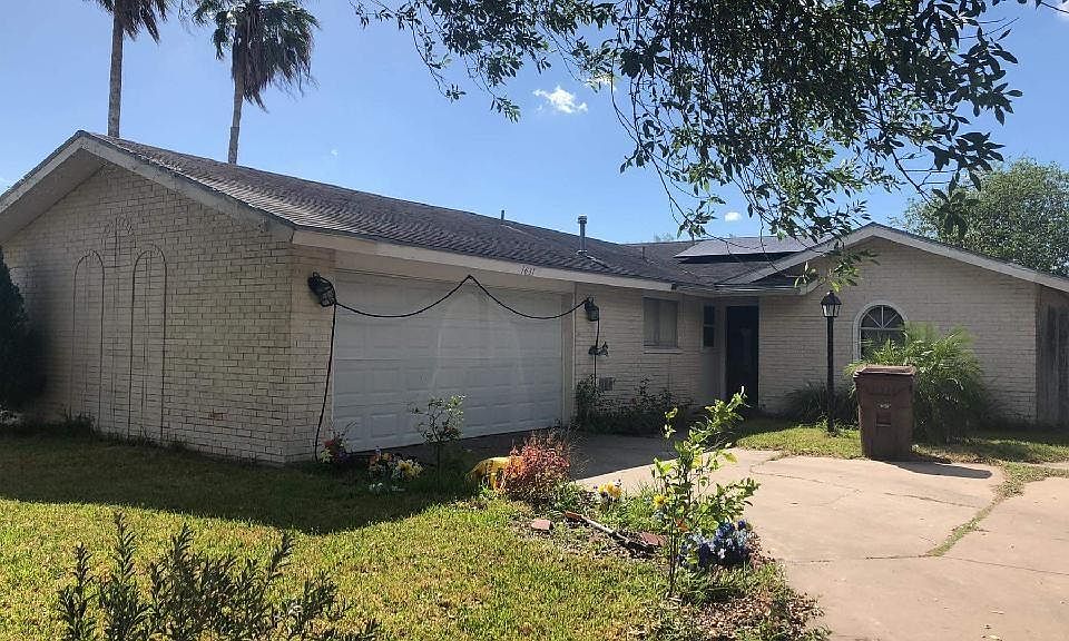 1st image of 1031 S 21st St