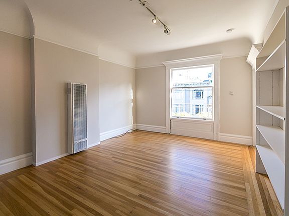 2nd image of 2378A Union St #A