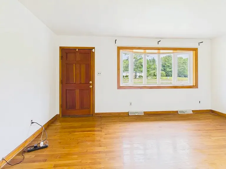 11621 Reedy Branch Rd — Photo 17