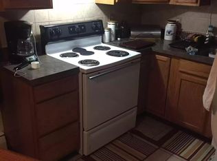 10 Indian Creek Pass, Levittown, PA