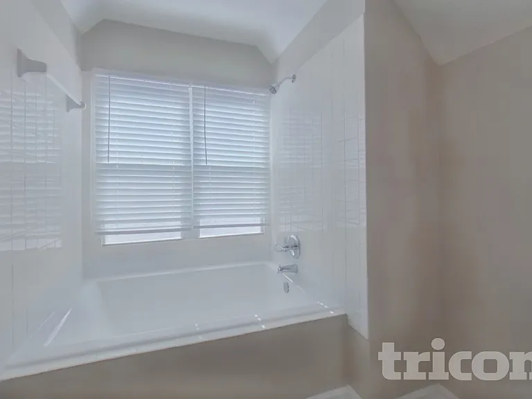 1182 Plunkett Way — Photo 9