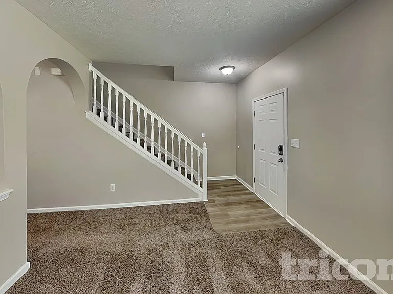5330 Himalayan Dr — Photo 5