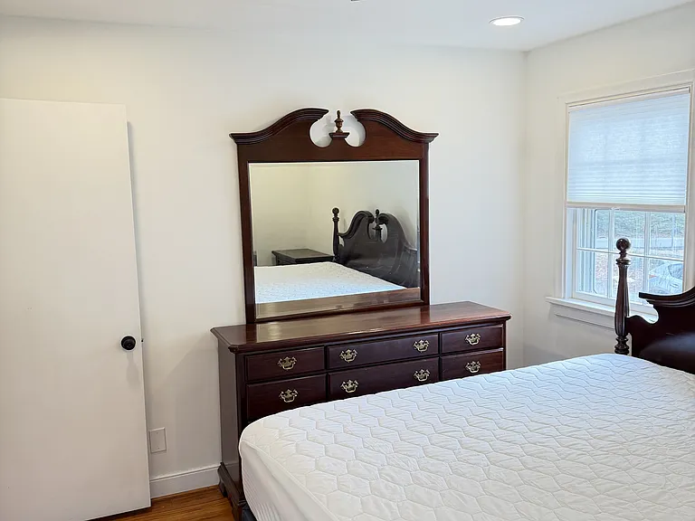 2648 Melbourne Dr — Photo 14