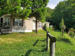 1933 Chicken Rd, Lebanon, TN 37090