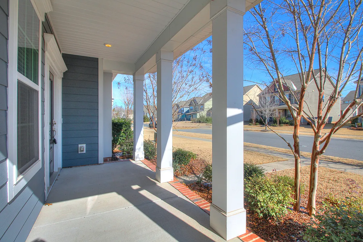 Building Photo - 4008 Silverwood Dr