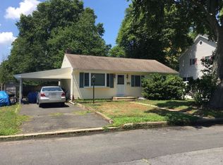 5 Mercer Ave, Port Monmouth, NJ 07758