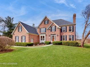 5705 Winding Rd, Crystal Lake, IL 60014