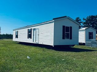 1308 Kenneth Dr, Spring Lake, NC 28390