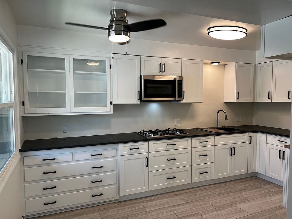 1st image of 5823 Greenleaf Ave