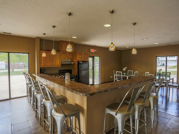 9315 Maplewood Blvd #3404-01