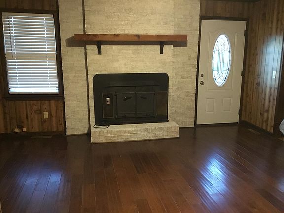Den - master room with door to outside deck