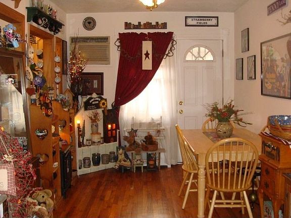 4th image of 2136 81st St