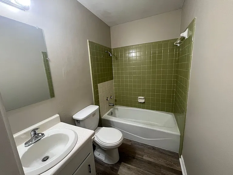 119 22nd Ave NE — Photo 15