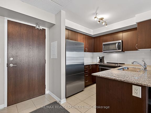 5th image of 50 Via Rosedale Way #315