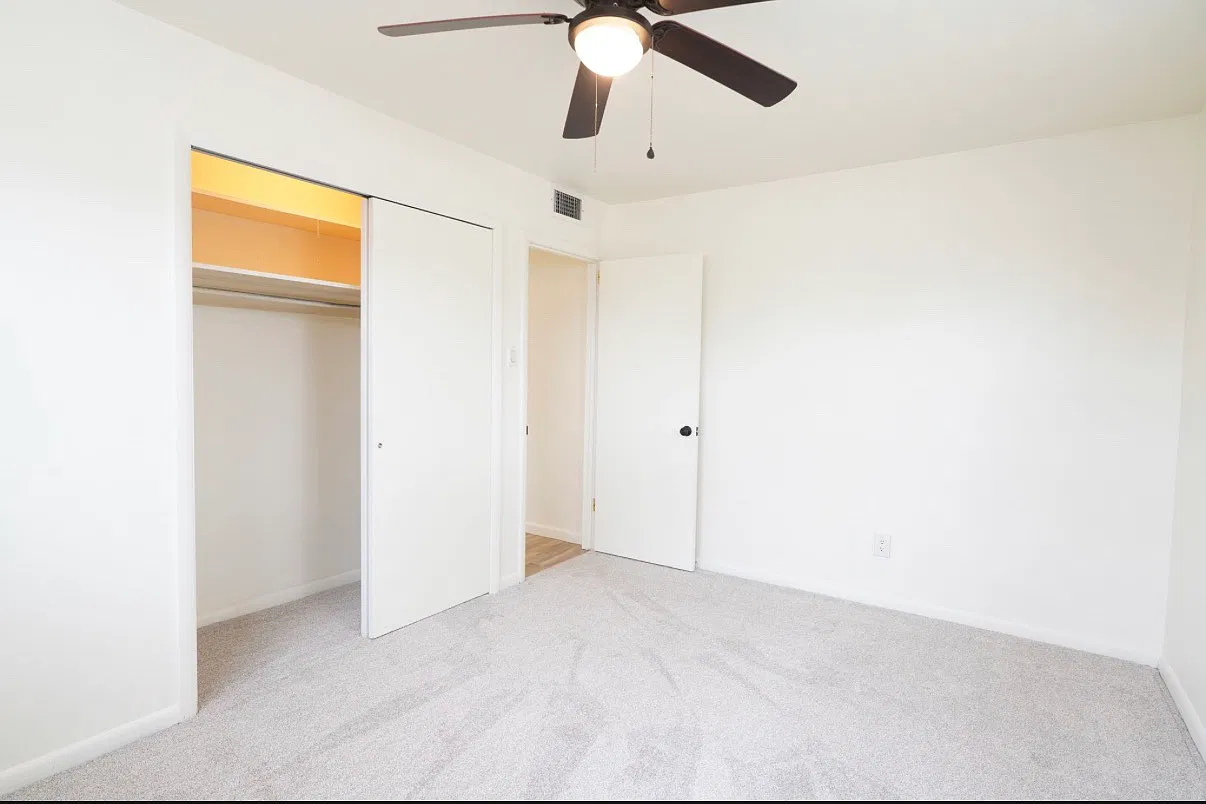 2612 Eubank Blvd NE — Photo 3