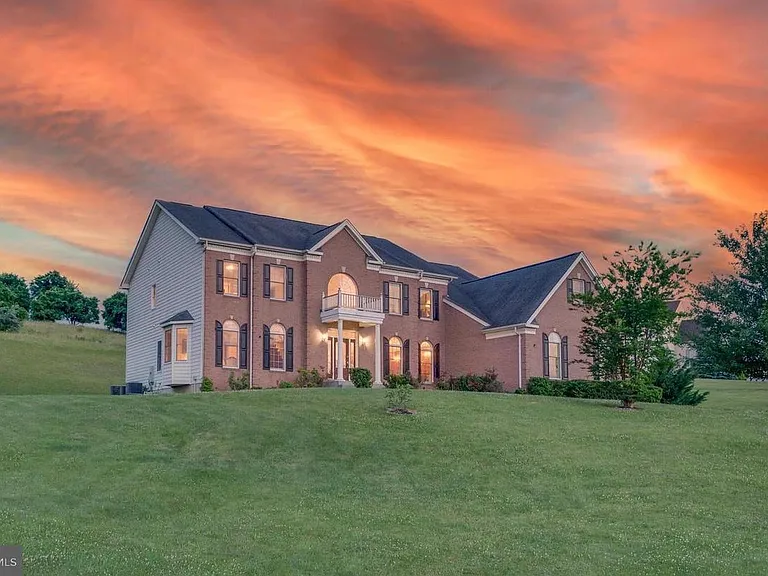 15000 Barlow Dr — Photo 3