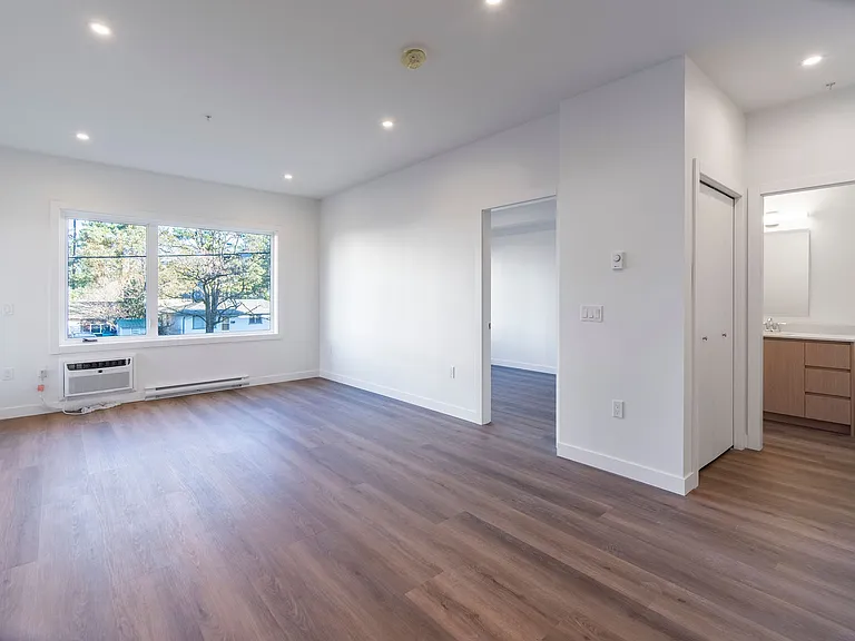 831 Orono Ave — Photo 19