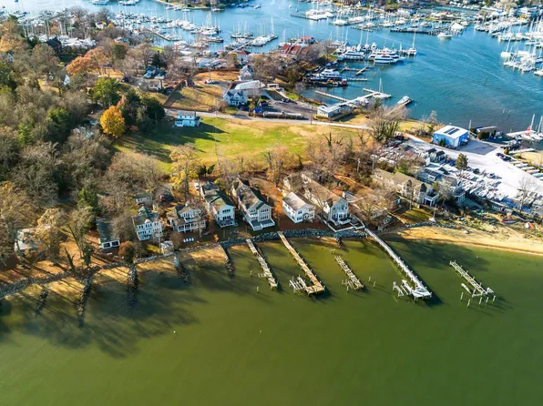 7019 Bay Front Dr, Annapolis, MD 21403