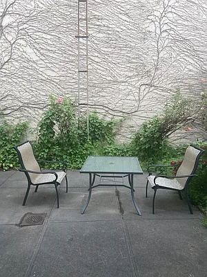 Rented by Argy Realty Inc | media 31