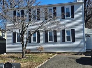 9 Cottage Gate Rd #B, Sicklerville, NJ 08081