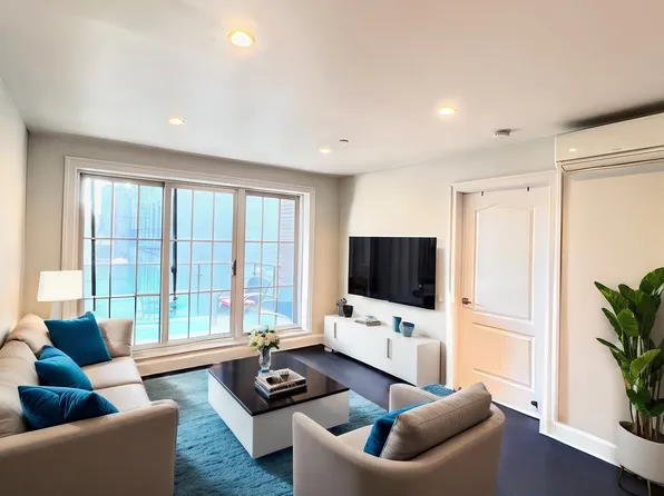 94 Norman Avenue image 1 of 17
