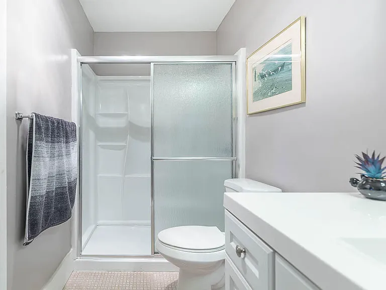 5061 Lakefront Blvd #B — Photo 25