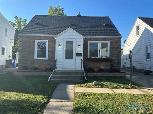741 Cloverdale Rd, Toledo, OH 43612