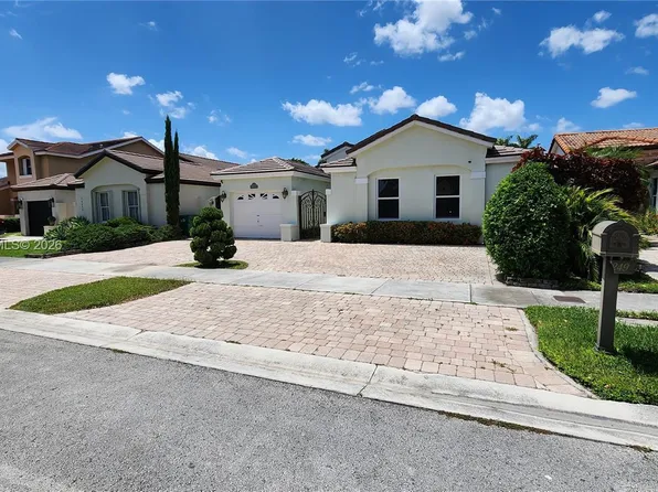 14249 SW 90th Ter, Miami, FL 33186