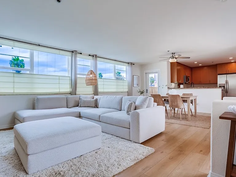 924 Hornblend St #311 — Photo 3