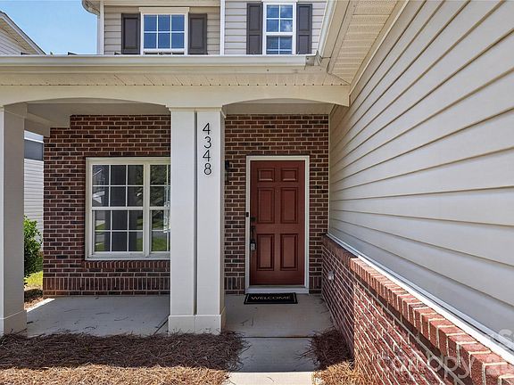 2nd image of 4348 Stone Mountain Dr