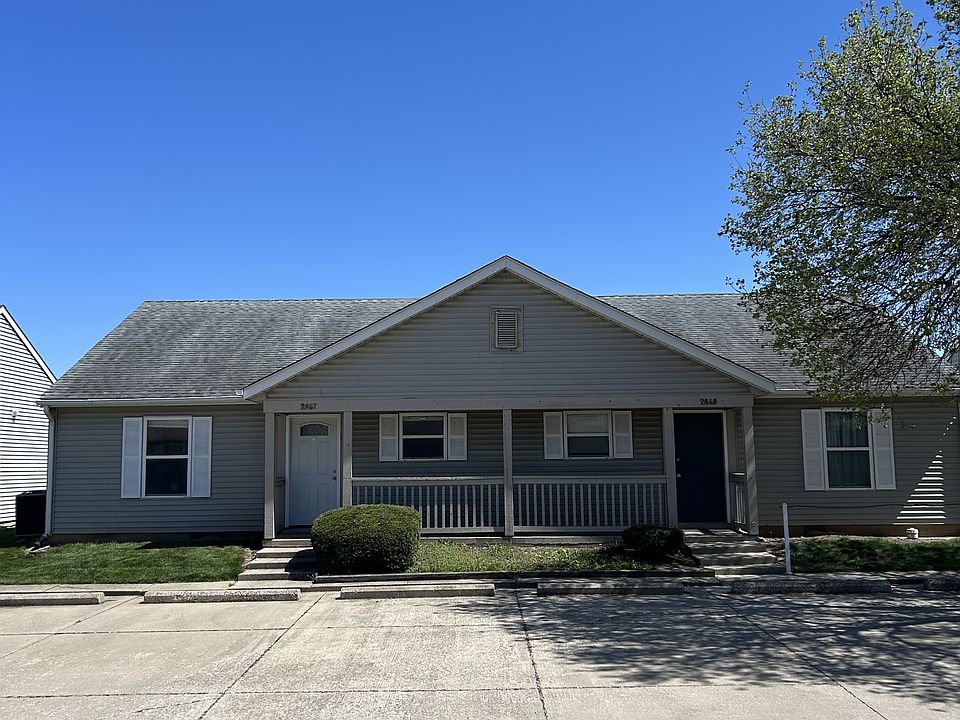 Duplex building