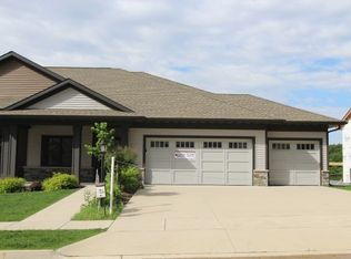 822 Ryan Ct, Iowa City, IA 52246