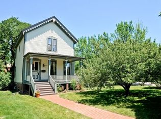 1303 Washington St, Evanston, IL 60202