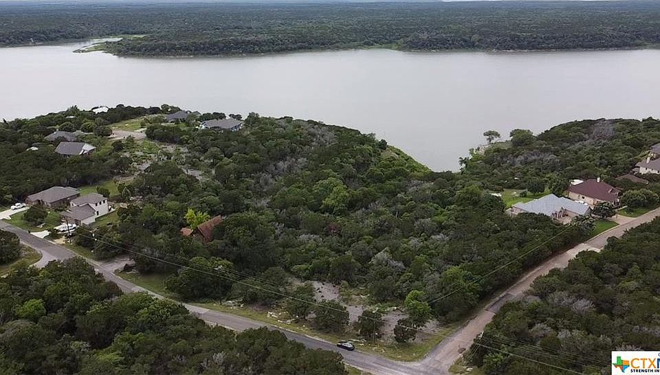 1st image of 16025 Salado Dr