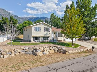 300 E Magellan Ln, Elk Ridge, UT 84651