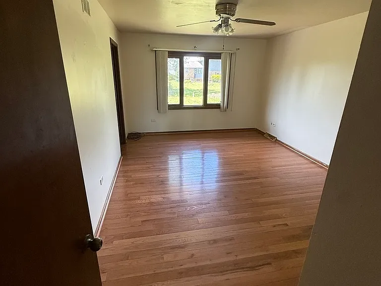16752 S Luella Ave — Photo 10