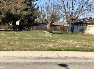 2146 Park St, Selma, CA 93662