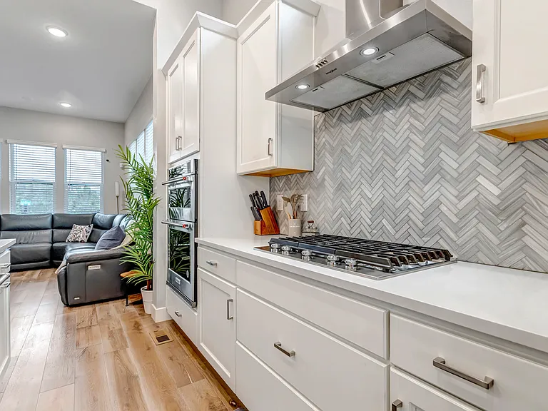 7015 Homeplace St — Photo 12