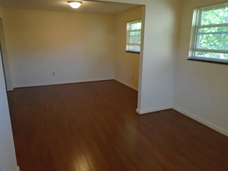 12' x 23' bedroom