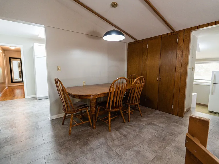 2103 Evergreen Dr — Photo 10