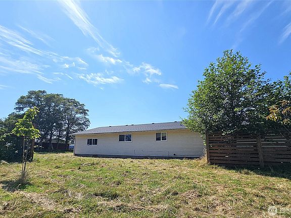 5th image of 7207 Captain Robert Gray Drive