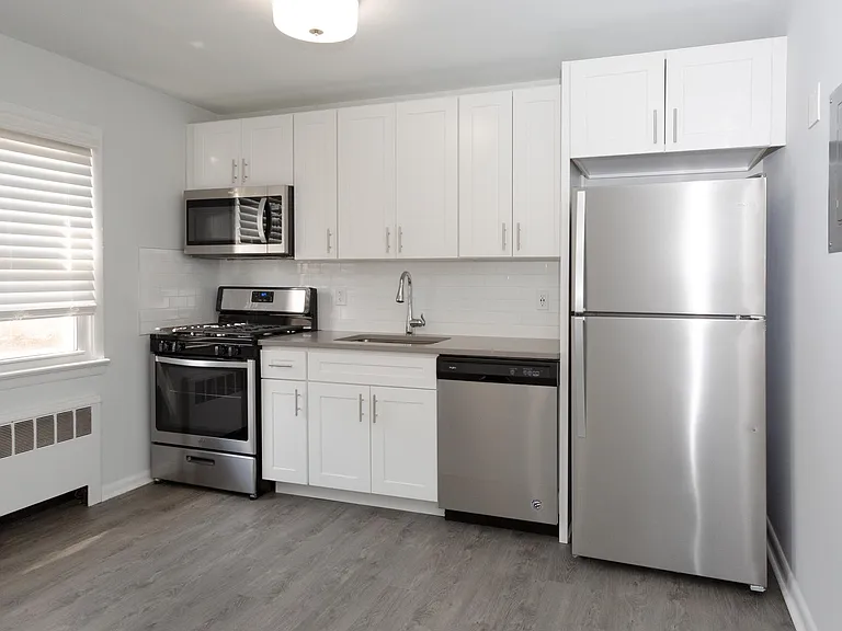 2BR Medium Kitchen