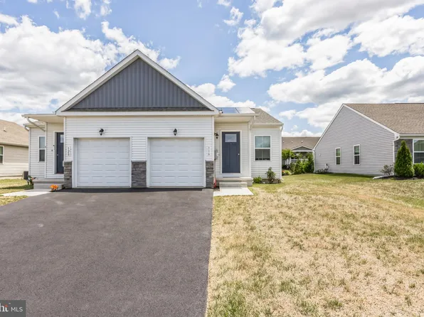 116 Jubilee Dr, Clarksboro, NJ 08020