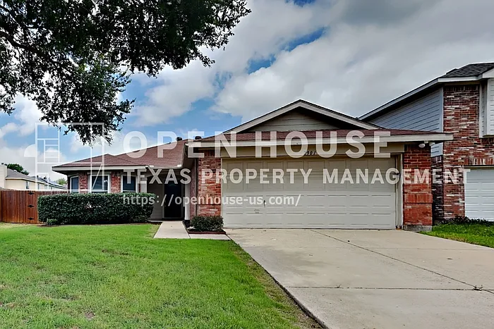 2901 Frontier Ln — Photo 1